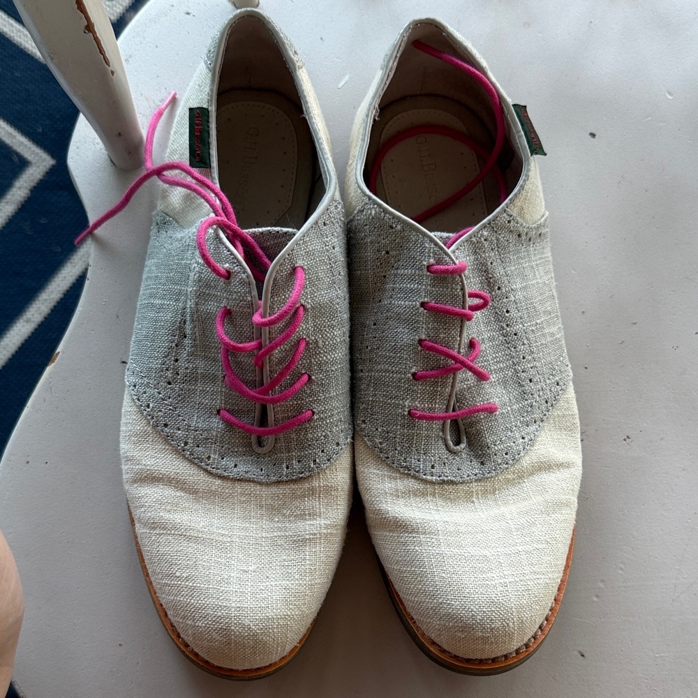 Bass Women's Cream and Gray Flats with Pink Laces